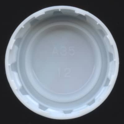 キャップ裏画像